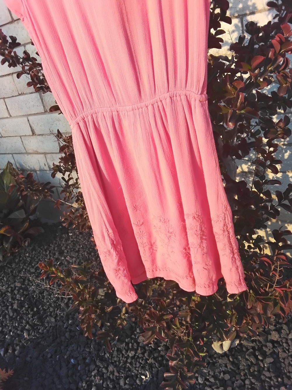 Hollister Embroiderer Mini Dress In Beautifull Coral/Salmon Shade. - Picture 7 of 7